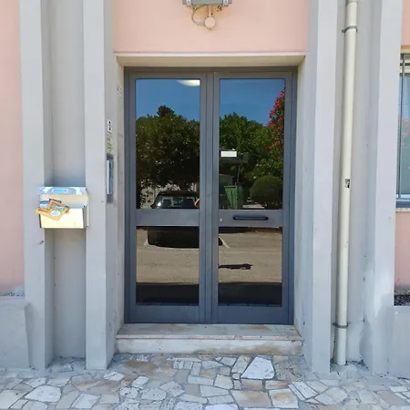 Isoletta Apartment *
